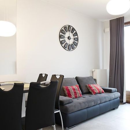 Goodnight Warsaw Apartments Dzielna 72 Εξωτερικό φωτογραφία