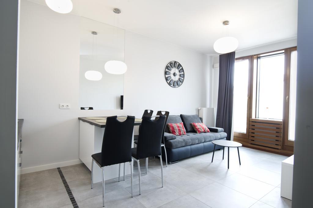 Goodnight Warsaw Apartments Dzielna 72 Εξωτερικό φωτογραφία