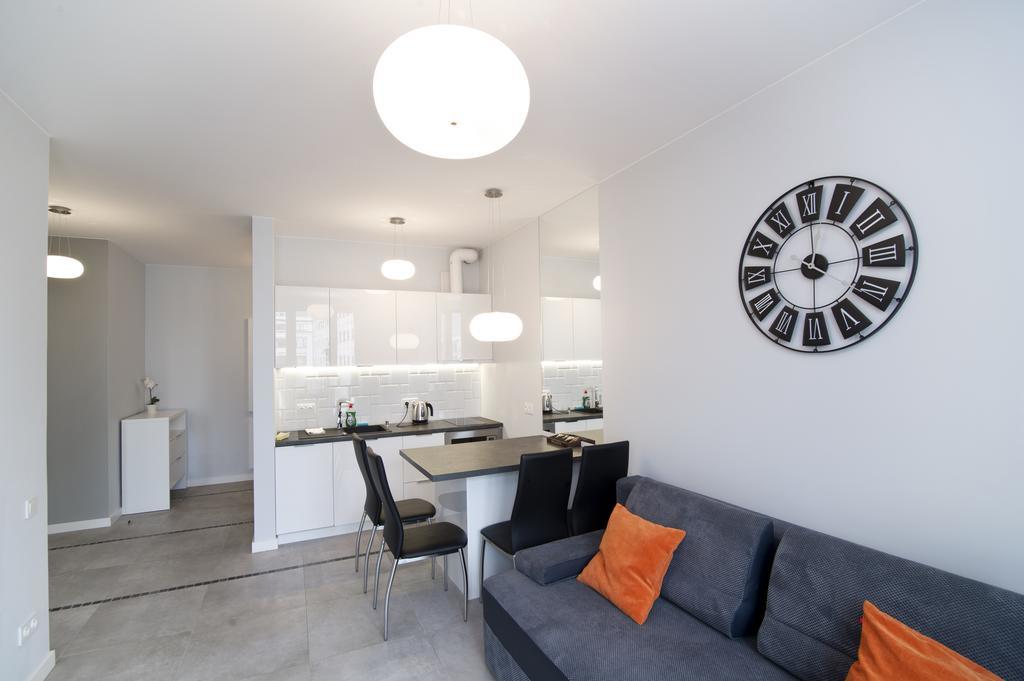 Goodnight Warsaw Apartments Dzielna 72 Εξωτερικό φωτογραφία